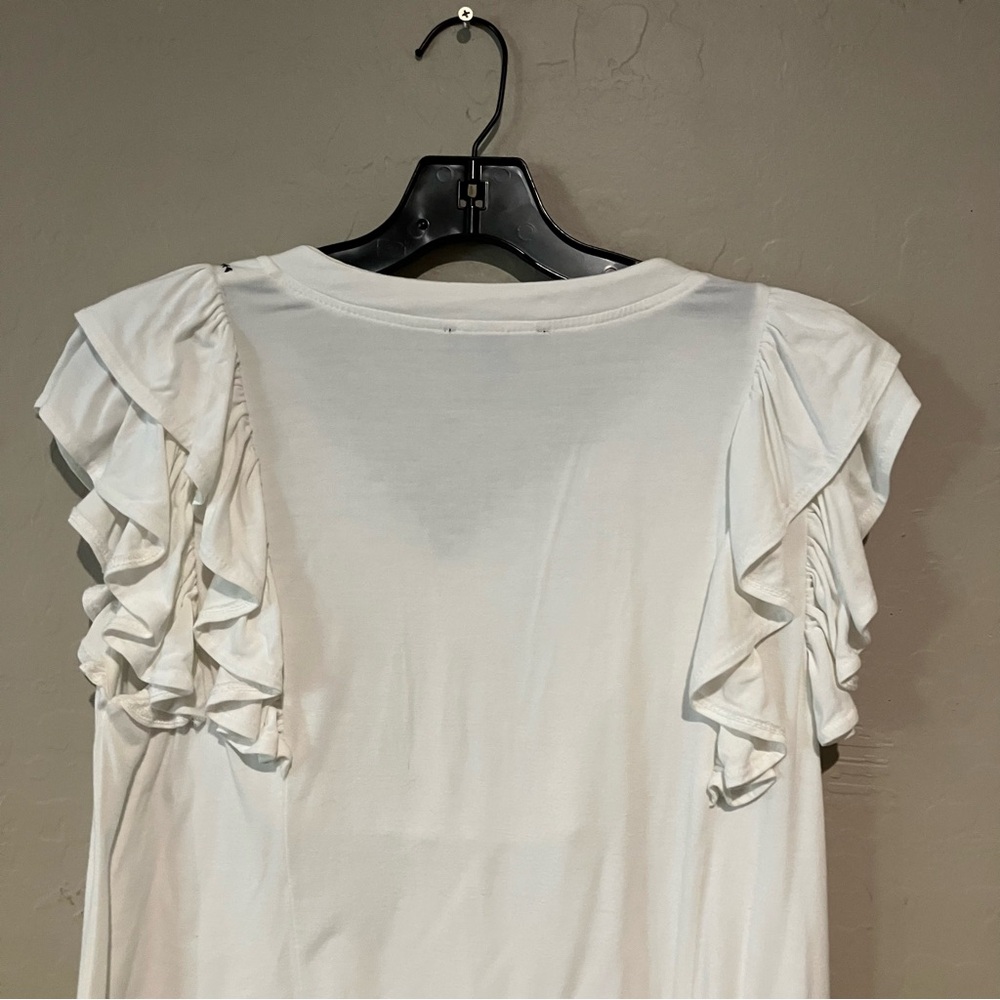 Cable & Gauge White and Black Floral Ruffle Boho Top Tank Size Large - Picture 11 of 13